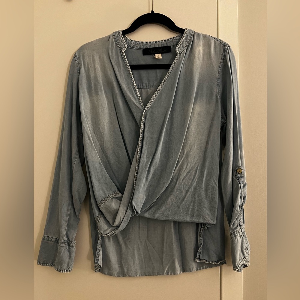 Francesca’s Blue Rain Denim Top - Size Small